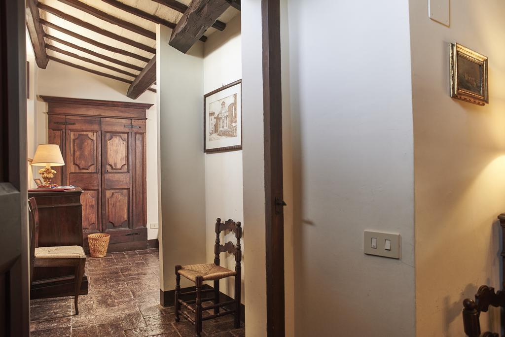 فندق Residenza D'Epoca Eremo Delle Grazie Monteluco الغرفة الصورة