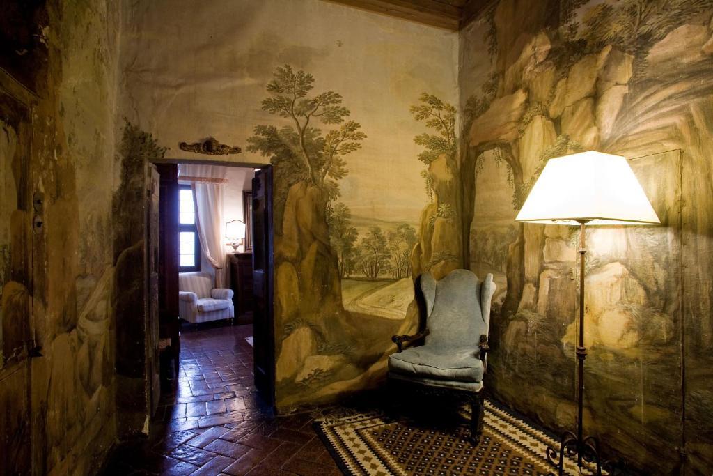 فندق Residenza D'Epoca Eremo Delle Grazie Monteluco الغرفة الصورة