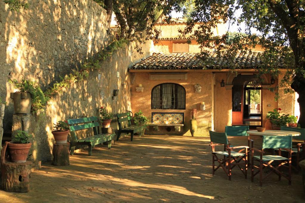 فندق Residenza D'Epoca Eremo Delle Grazie Monteluco المظهر الخارجي الصورة