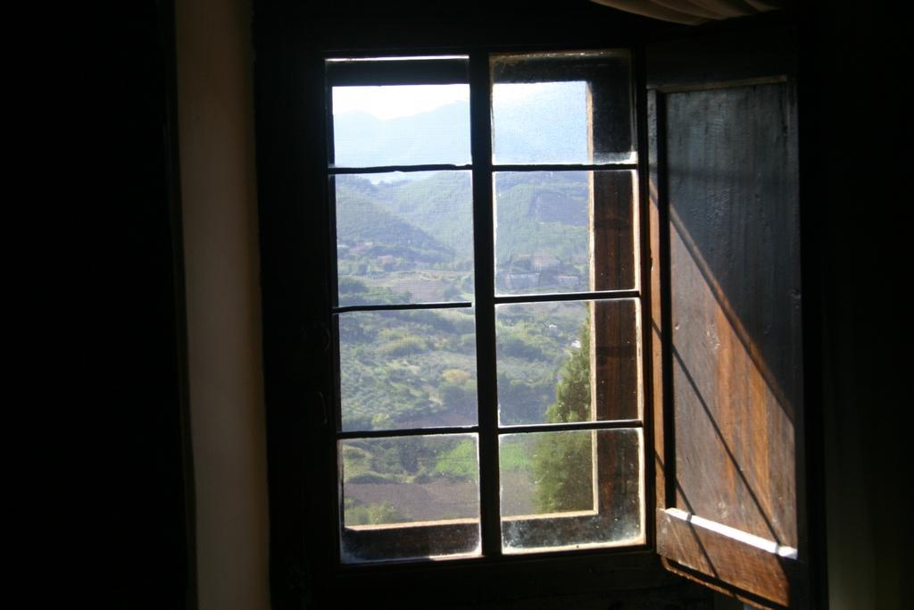 فندق Residenza D'Epoca Eremo Delle Grazie Monteluco الغرفة الصورة